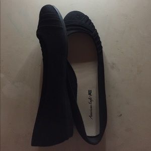 Black flats